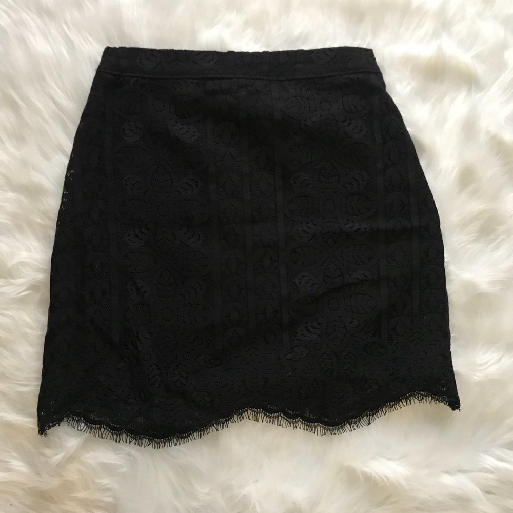 Black skirt